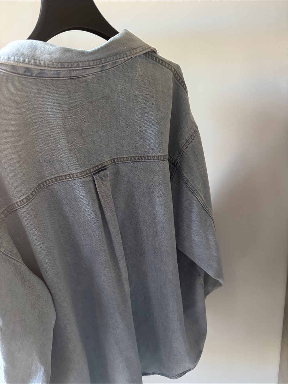 H&M Light Blue Relaxed Denim Shirt Jacket - Picture 5 of 10